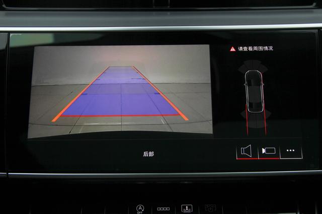 Audi A8 2024 A 8 L 45 TFSI quattro Luxury — фото 17