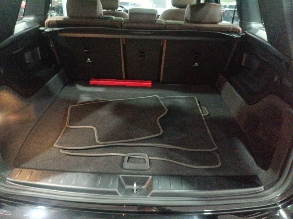 Mercedes-Benz GLB 2024 GLB 220