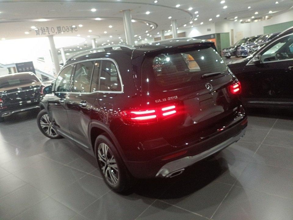 Mercedes-Benz GLB 2024 GLB 220