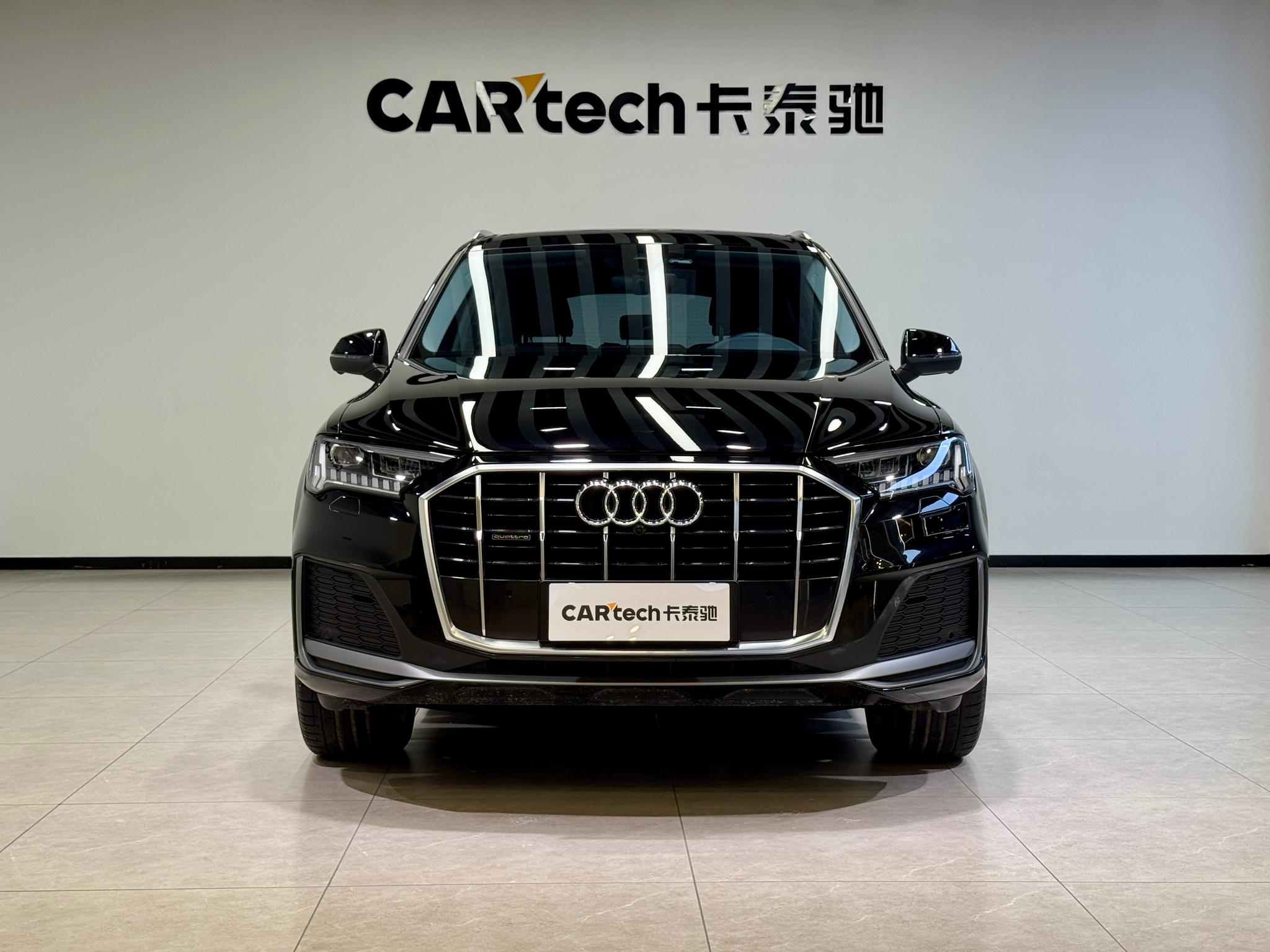 Audi Q7 2023 45 TFSI quattro S line Sport