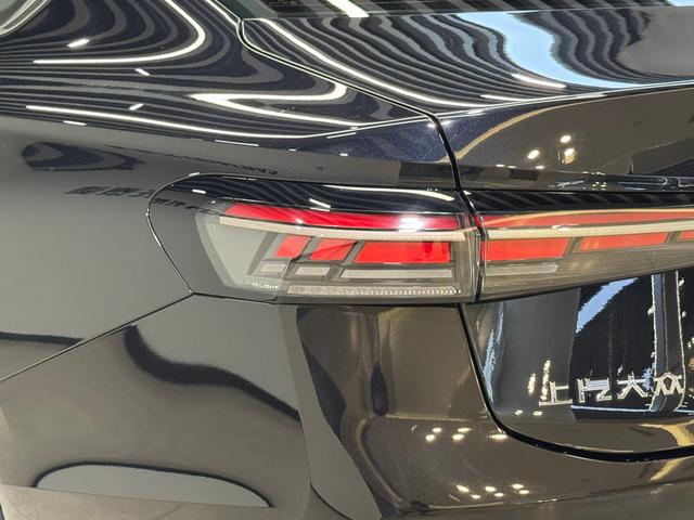 Volkswagen Passat 2025 Pro 380 TSI — фото 10