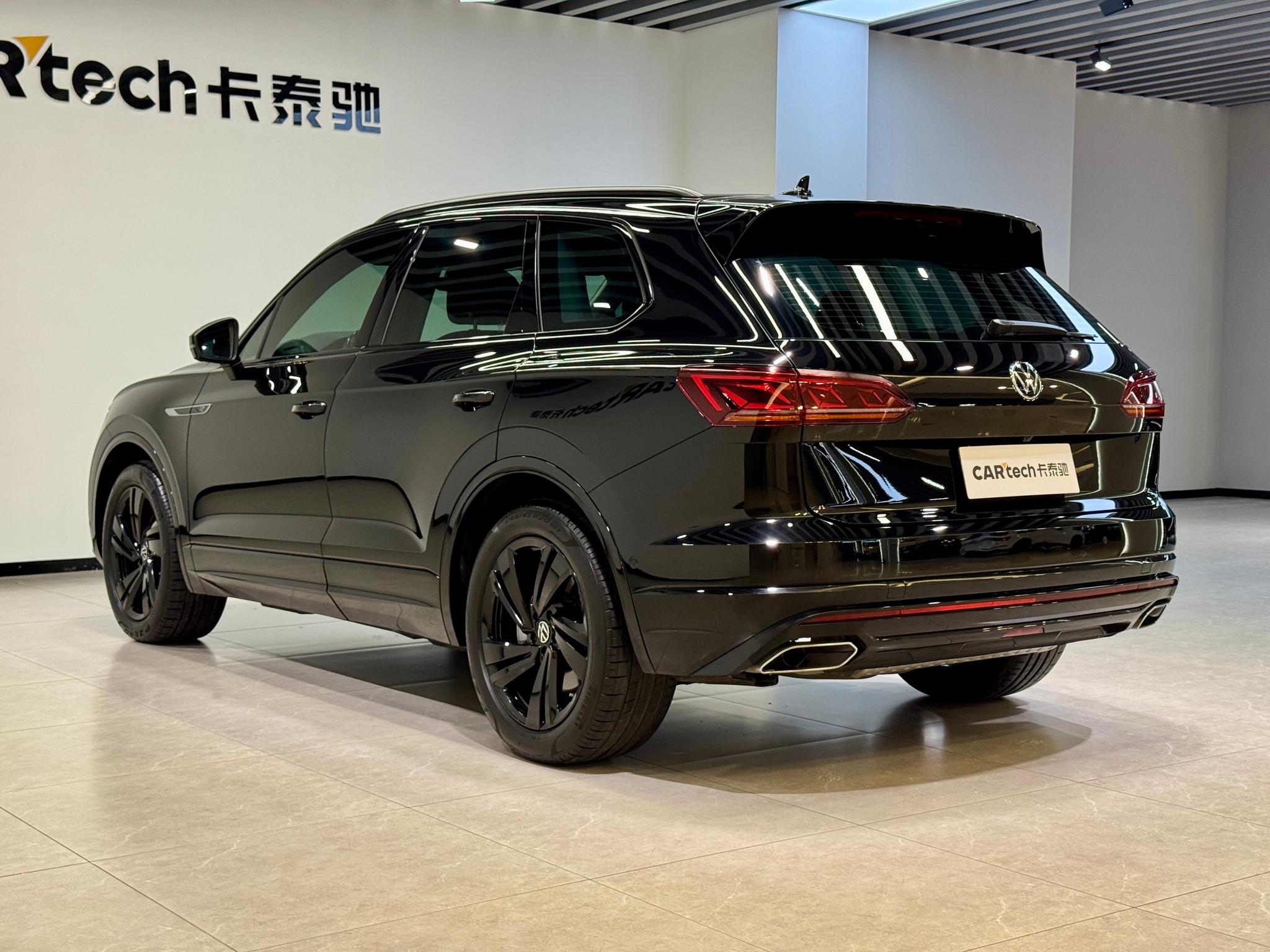 Volkswagen Touareg 2022 3.0TSI Sport