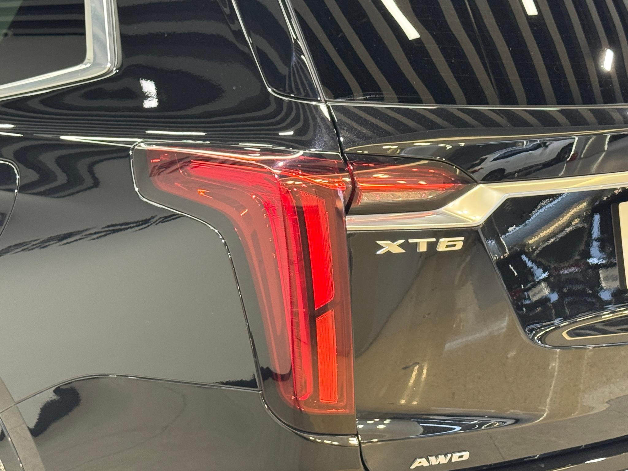 Cadillac XT6 2022 2.0T мест