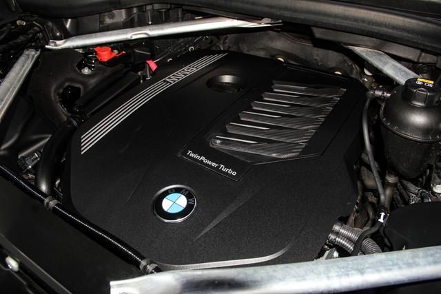 BMW X7 2022 x Drive 40i Leading — фото 7