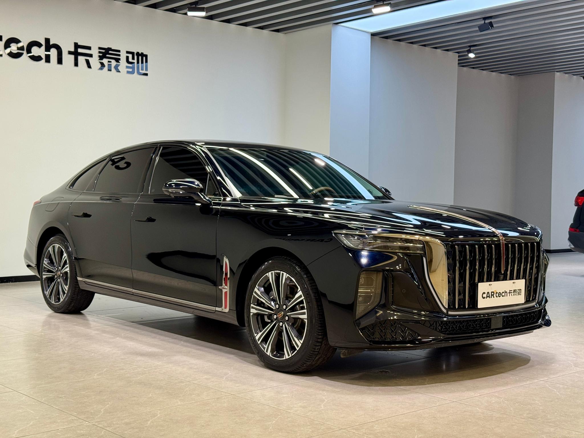 Hongqi H9 2024 2.0T