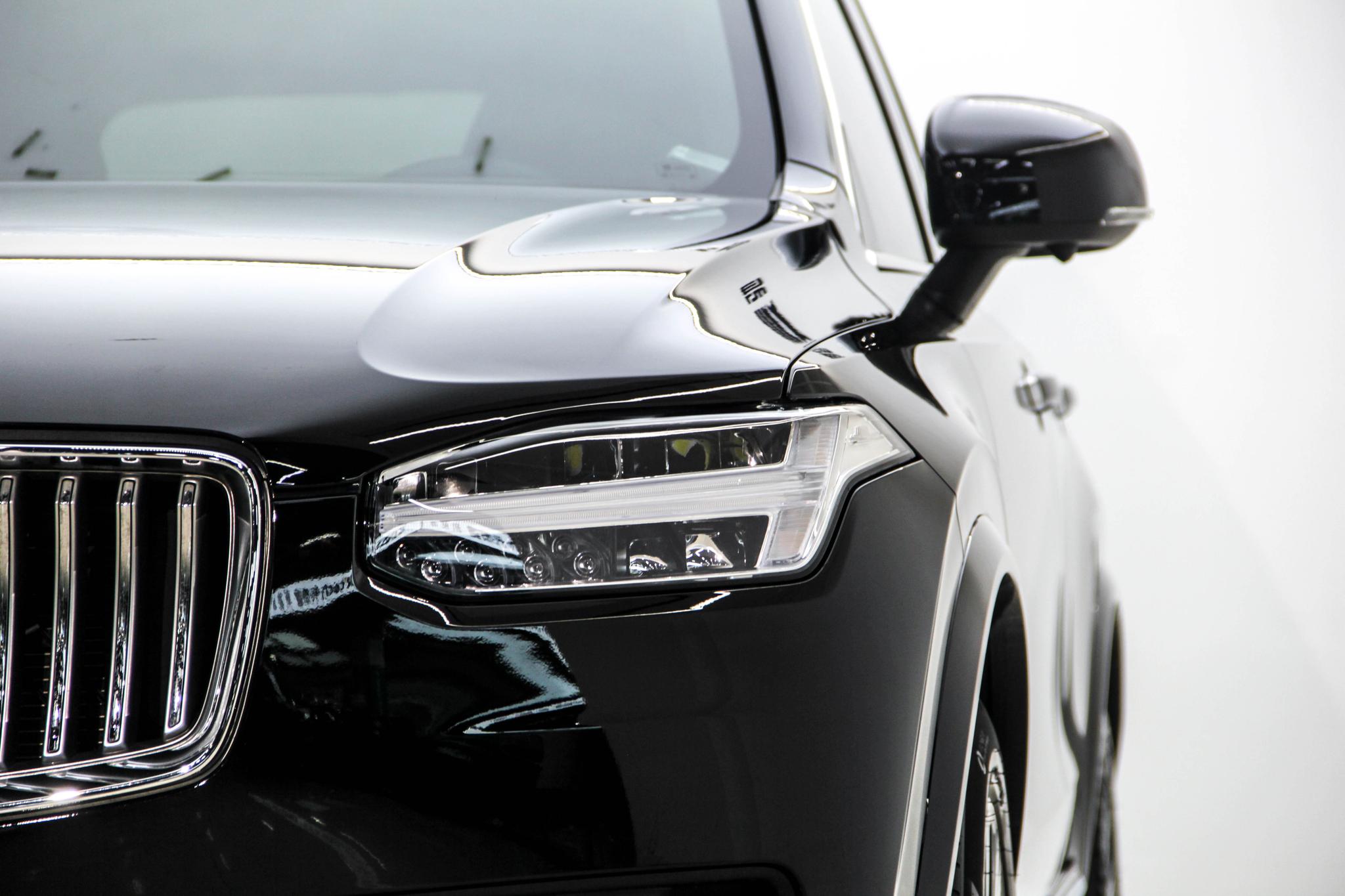 Volvo XC90 2023 B6 Luxury 7 мест