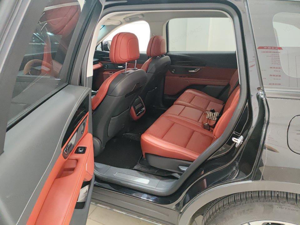 Lincoln Nautilus 2025 2.0T