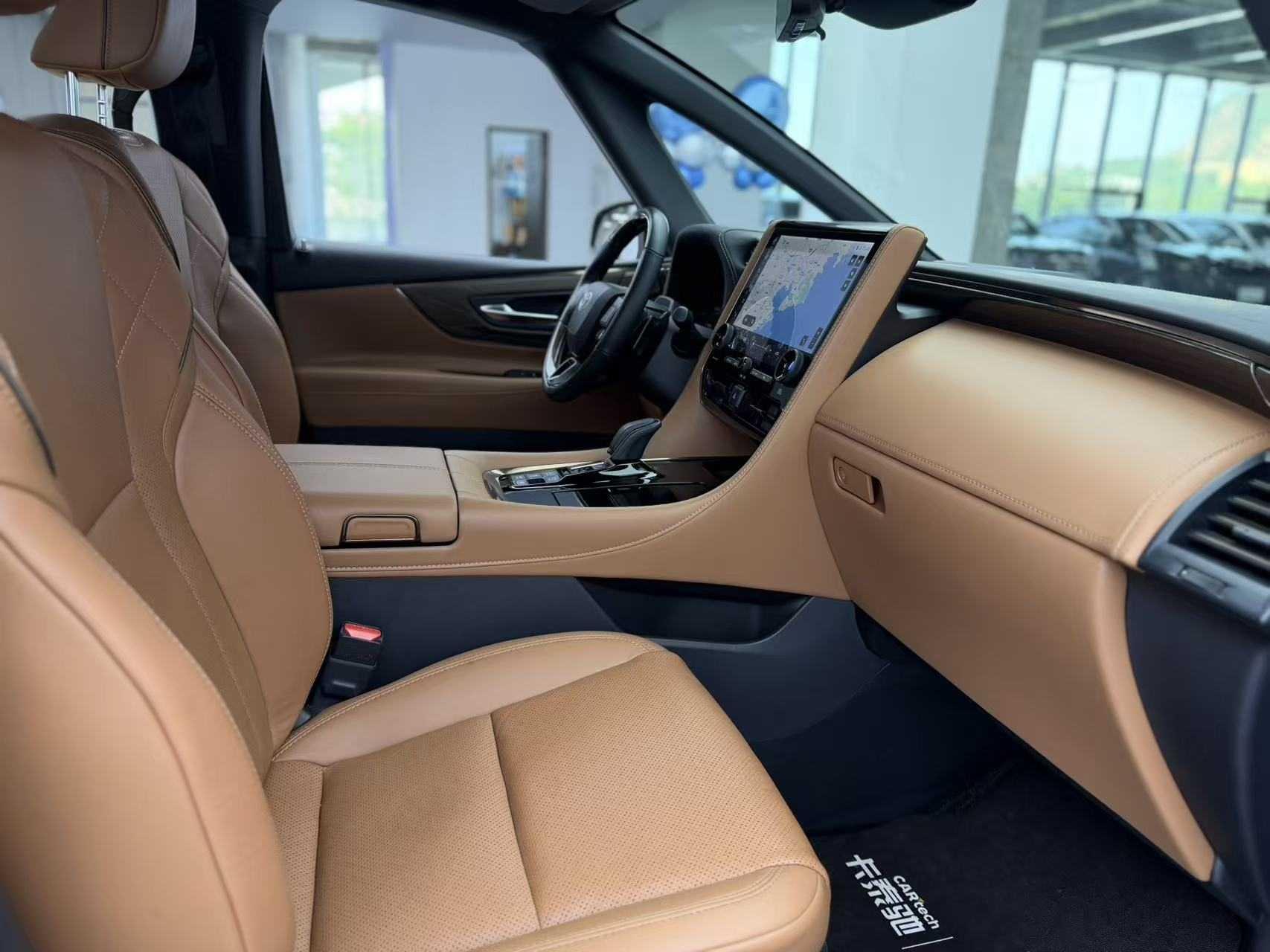 Toyota Alphard 2023 2.5L Premium