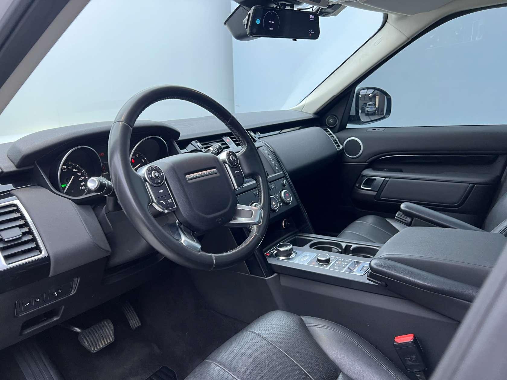Land Rover Discovery 2017 3.0 V6 SE