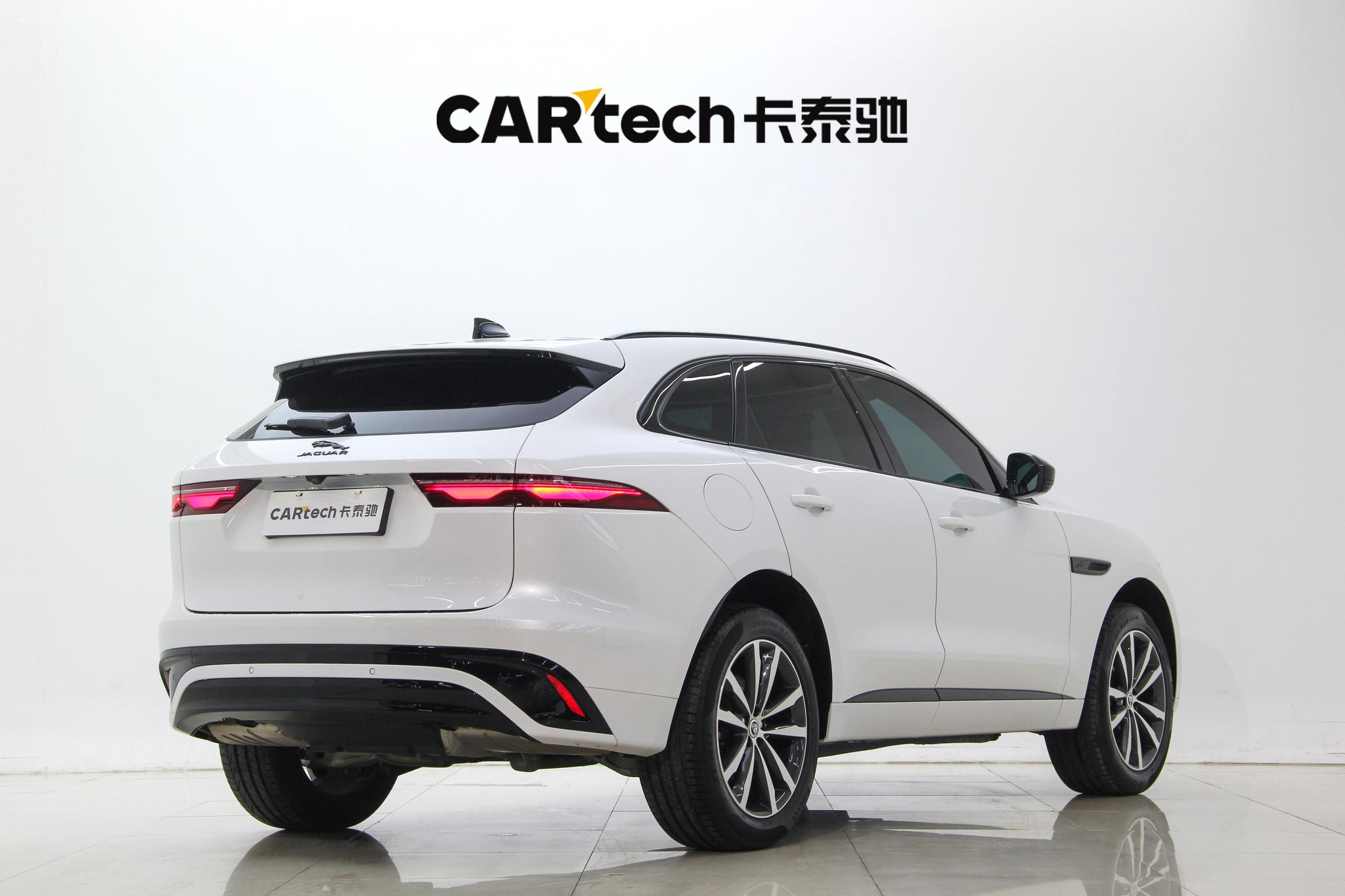 Jaguar F-Pace 2024 P250 R-Dynamic SE