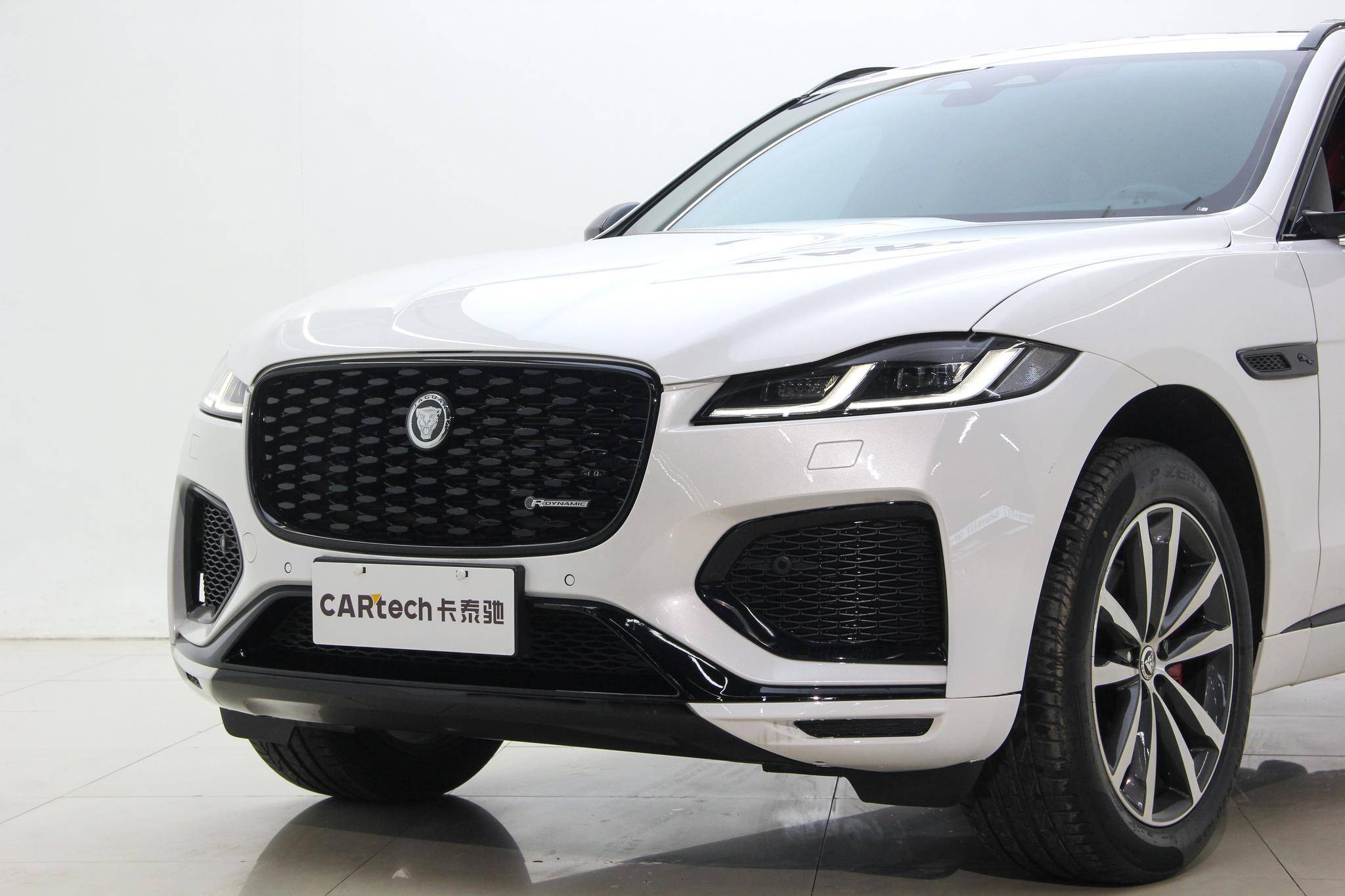 Jaguar F-Pace 2024 P250 R-Dynamic SE