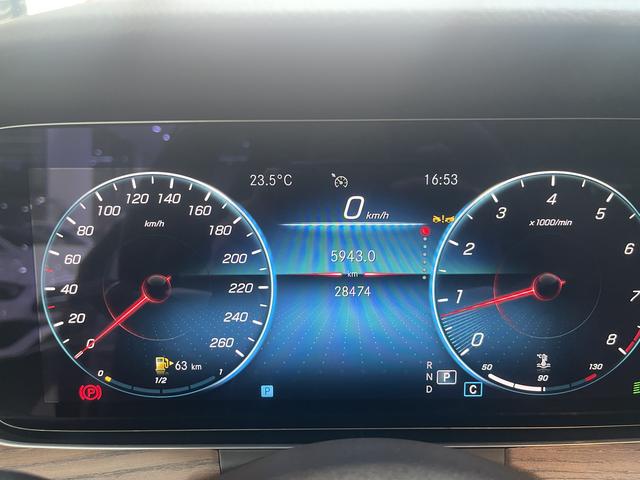 Mercedes-Benz E-Class 2023 E 300 L — фото 17