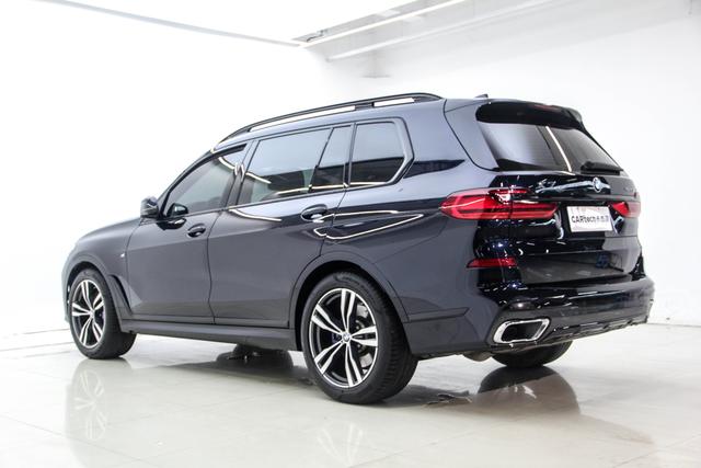 BMW X7 2022 x Drive 40i M — фото 4