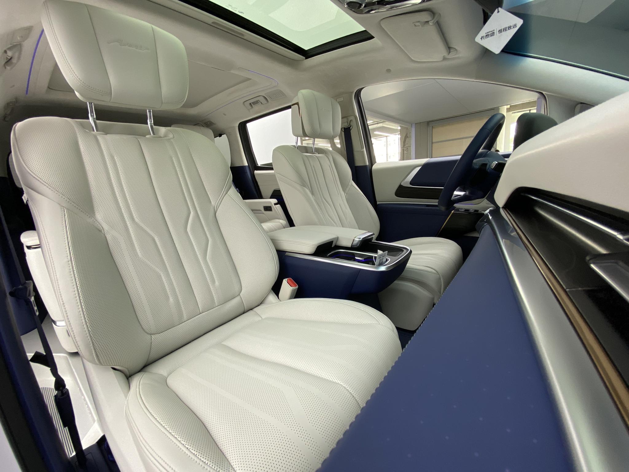 Buick Century 2023 2.0T мест