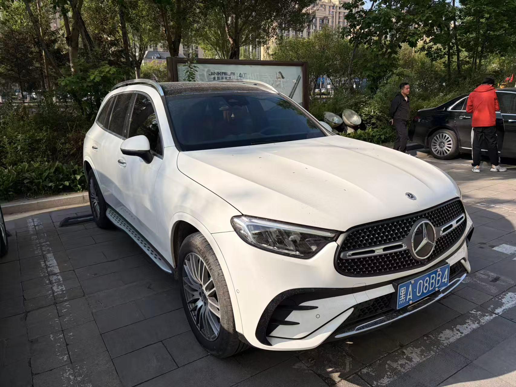 Mercedes-Benz GLC 2023 GLC 300 L 4MATIC 7 мест