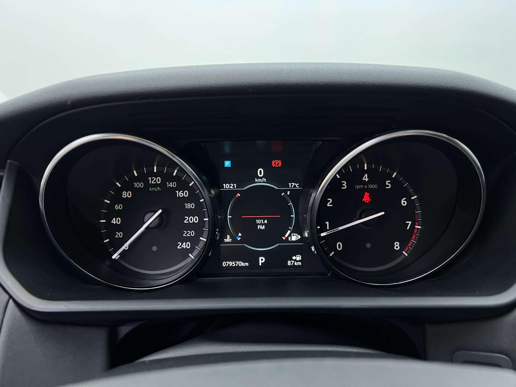 Land Rover Discovery 2019 3.0 V6 SE