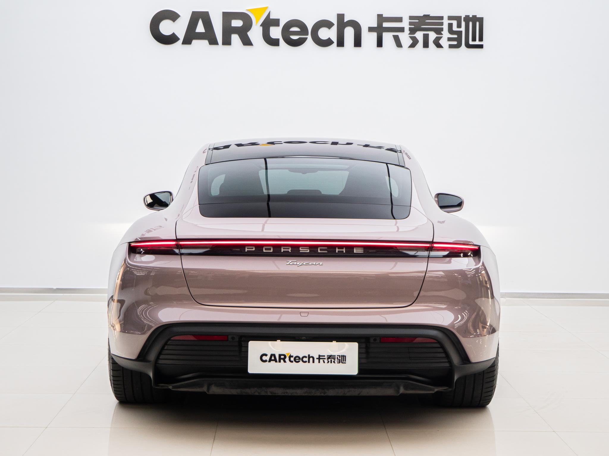 Porsche Taycan 2020 Taycan