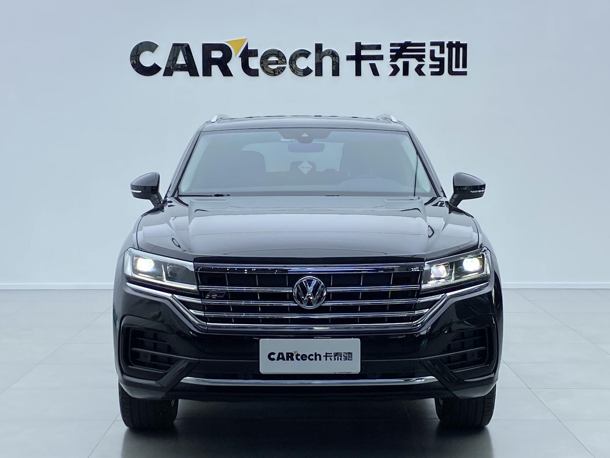 Volkswagen Touareg 2020 2.0TSI