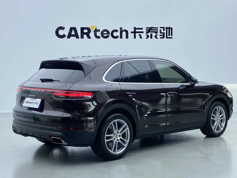 Porsche Cayenne 3.0 T — фото 4