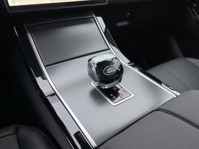 Land Rover Range Rover Star Range 2024 — фото 26