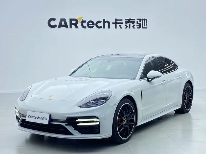 Porsche Panamera 2.9 T