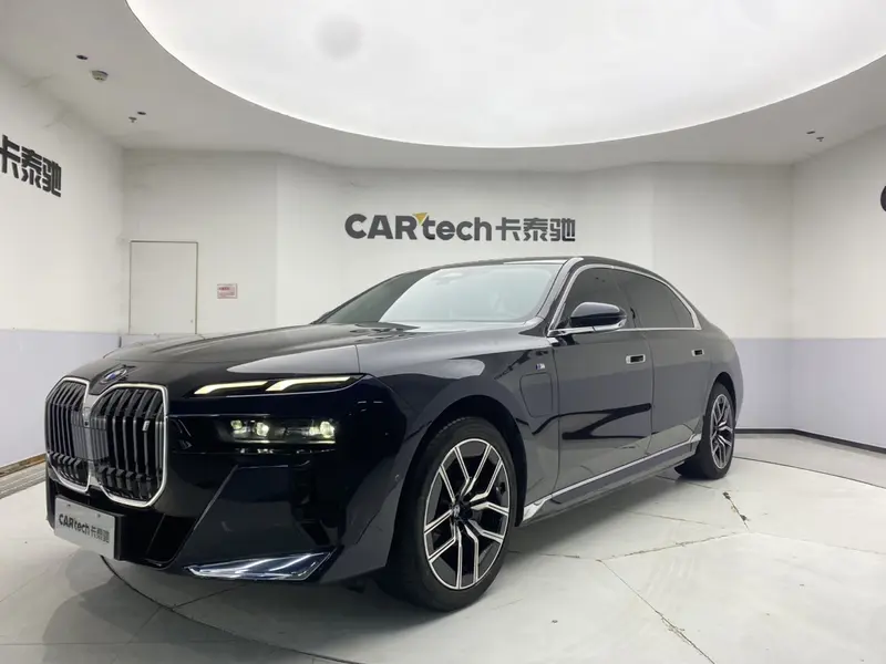 BMW i 7 e Drive 50 L M Sport Package