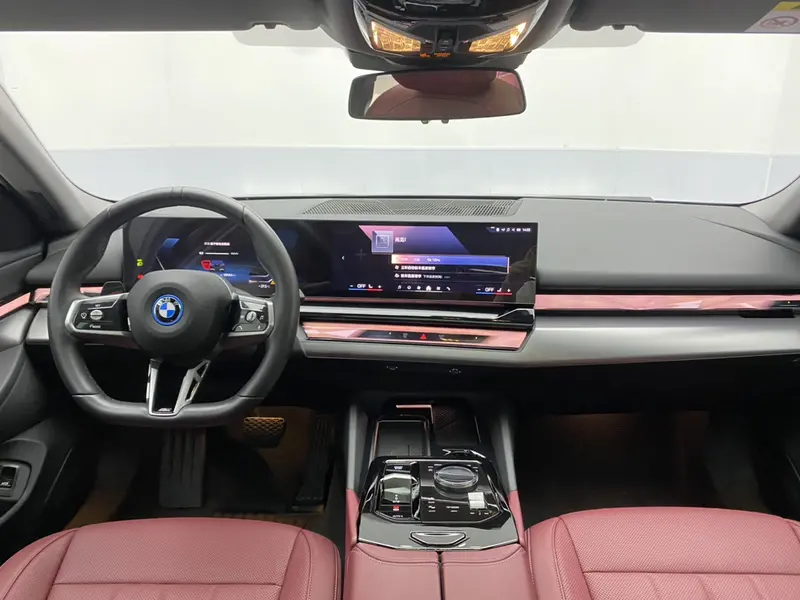 BMW i5 eDrive35L M спортпакет — фото 13