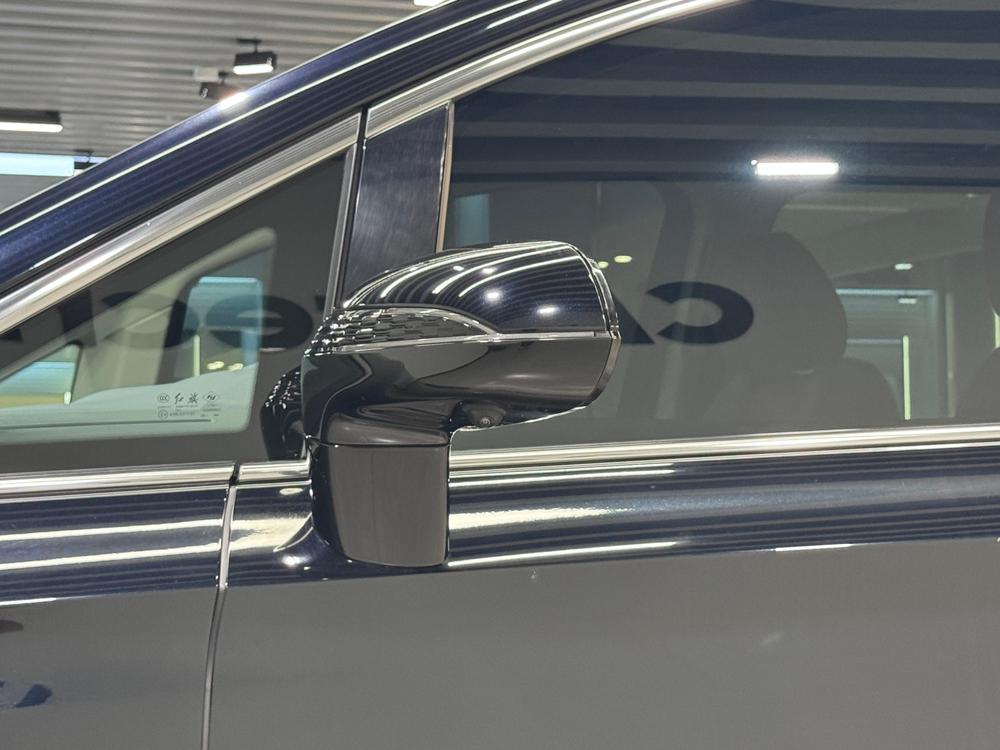 Hongqi HQ9 PHEV, фото 13
