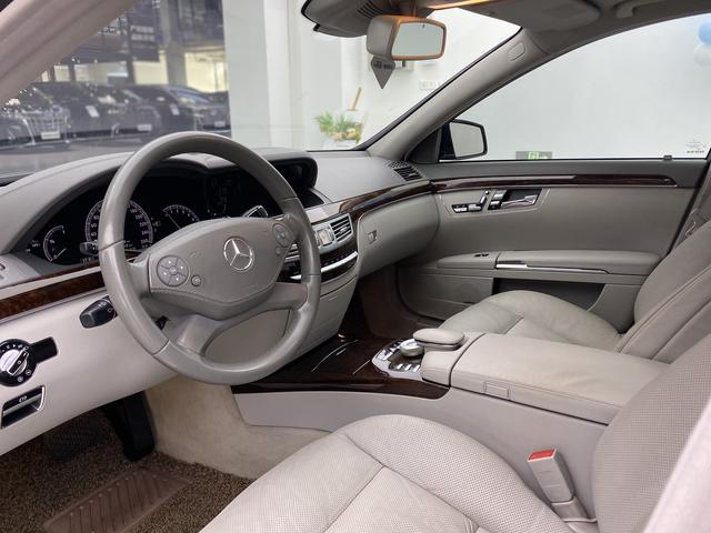 Mercedes Benz S-Class 2010 — фото 28