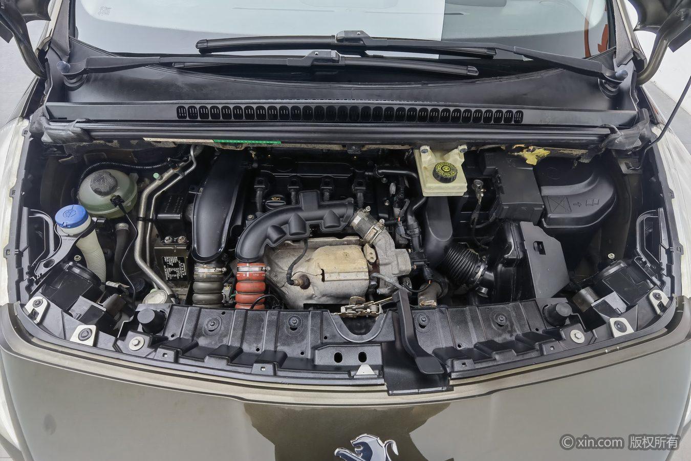 Peugeot 3008 2013 1.6THP AT