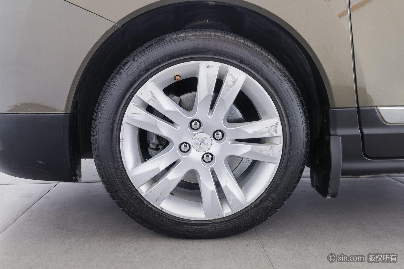 Peugeot 3008 2013 1.6THP AT