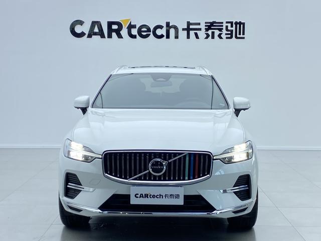 VOLVO XC60 2022 — фото 2