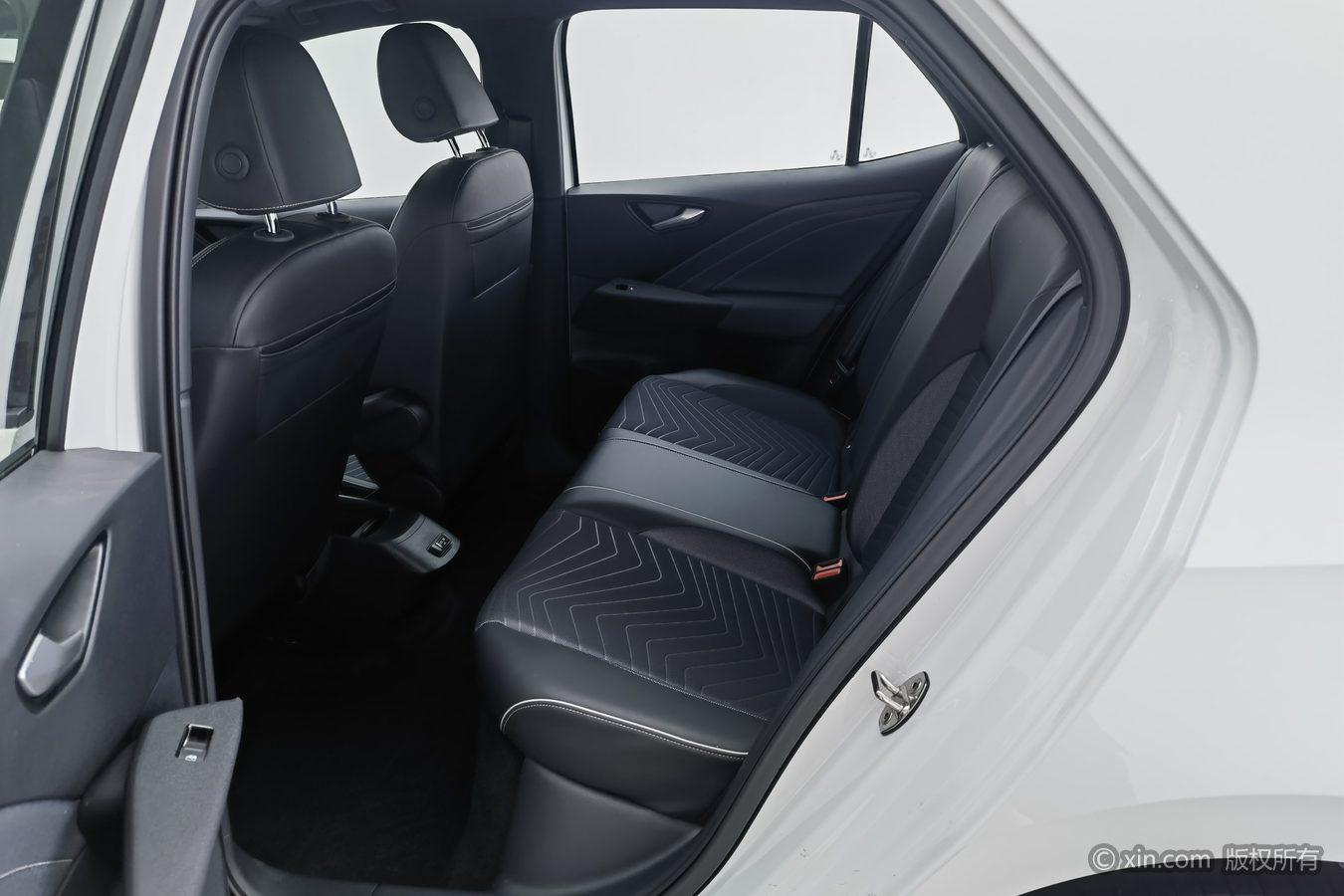 Volkswagen ID.3 id 4440238 из Китая 18