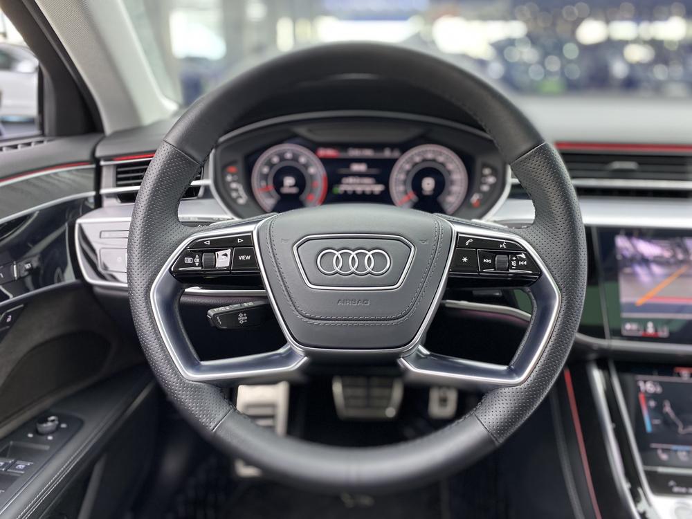 Audi A8, фото 25
