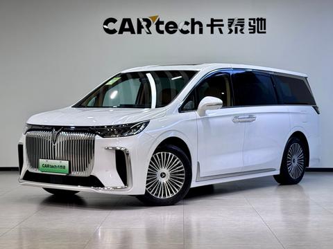 VOYAH Dreamer PHEV