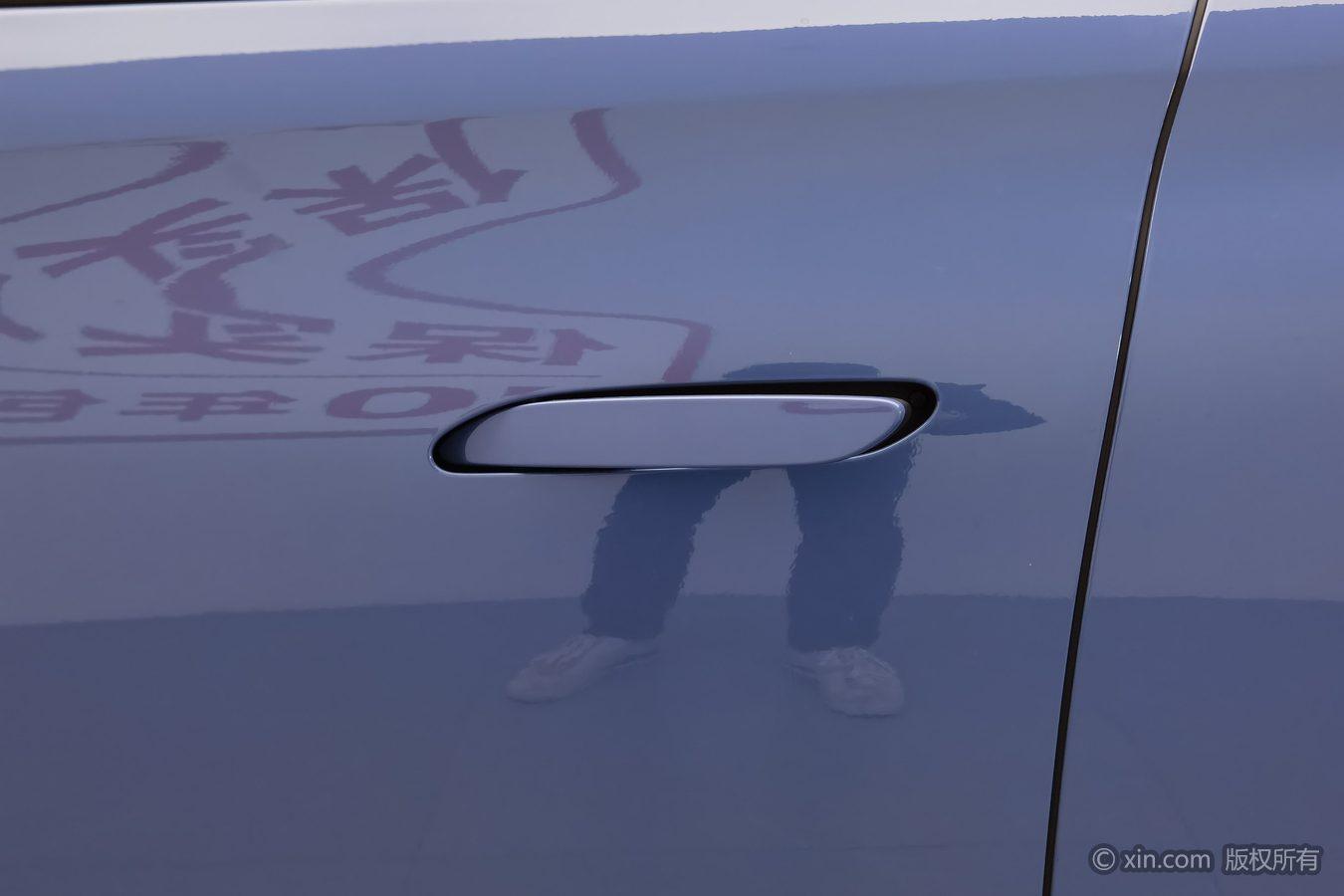Hongqi 05 2025 750