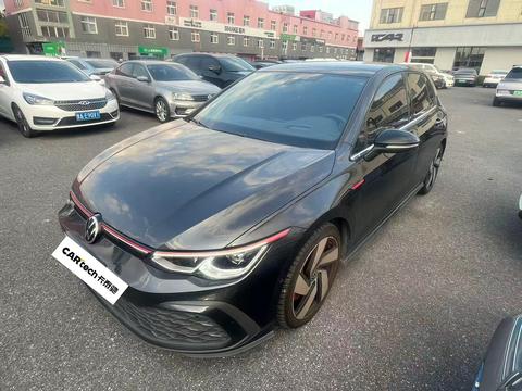 Volkswagen Golf GTI