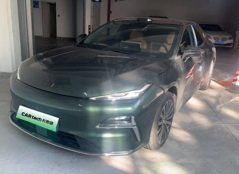 Geely Galaxy Galaxy Star 8 PHEV 2026 — пригон из Китая
