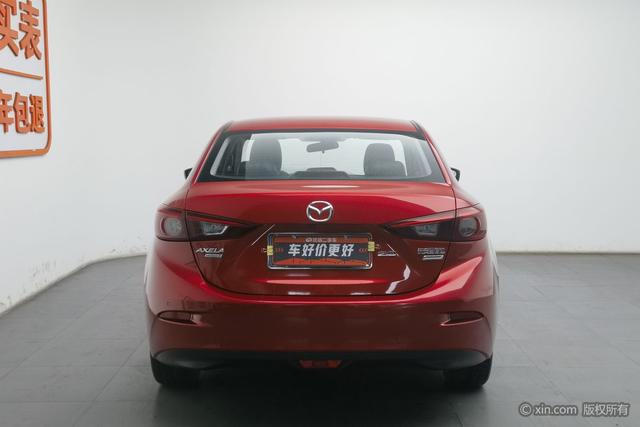 Mazda 3 2017 2.0 L ATPremium V — фото 3