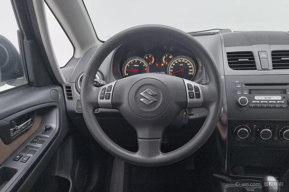 Suzuki SX4, фото 14