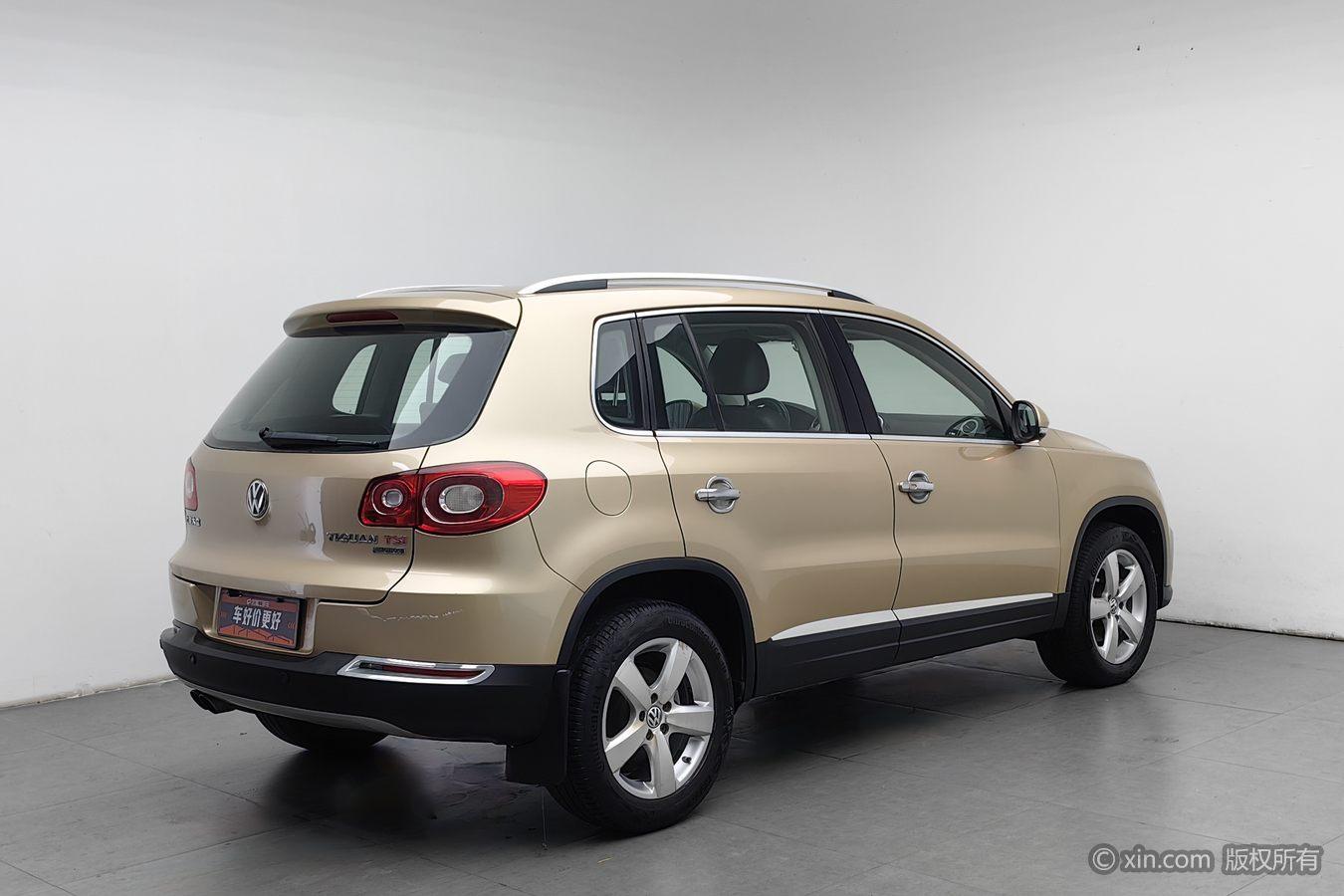 Volkswagen Tiguan 2012 2.0TSI AT