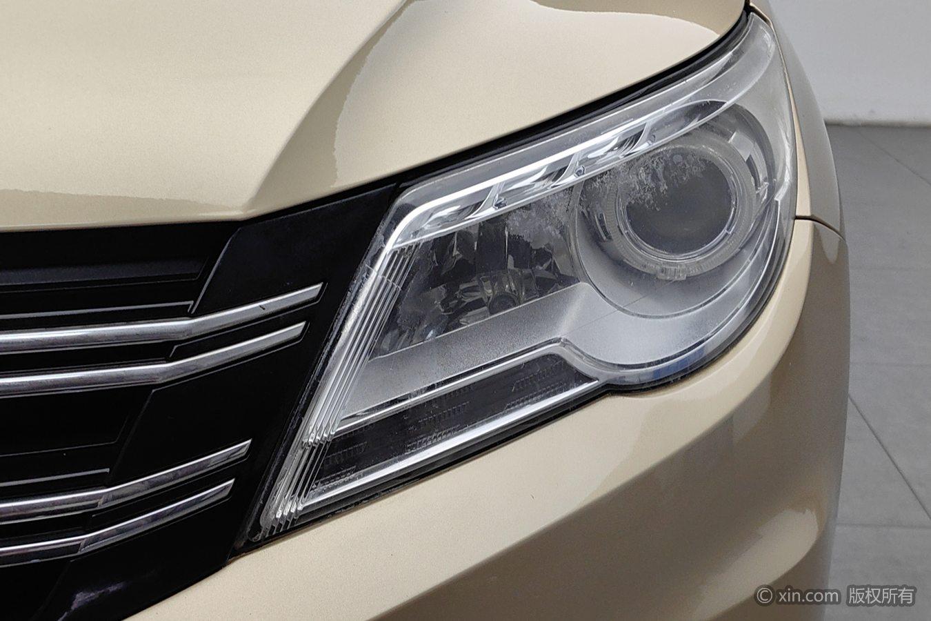Volkswagen Tiguan 2012 2.0TSI AT