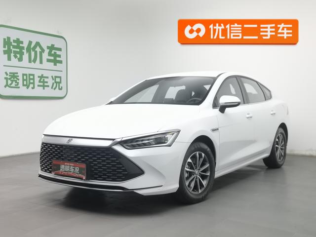 BYD Qin 2023 года выпуска