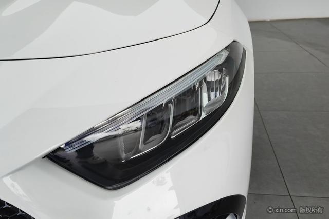 Mercedes-Benz Class A 2024 Белый из Китая, фото 6