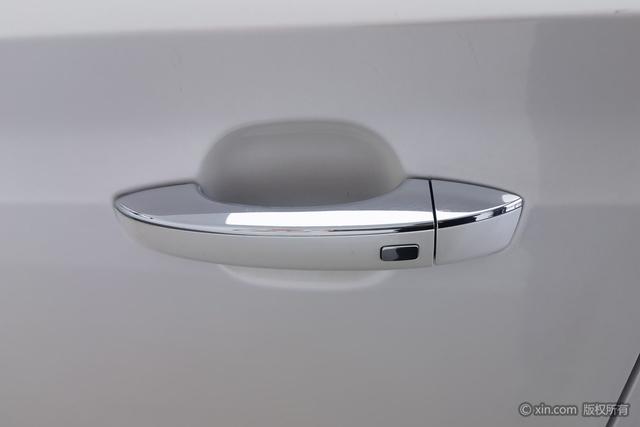 Roewe eRX5 2018 Белый из Китая, фото 3