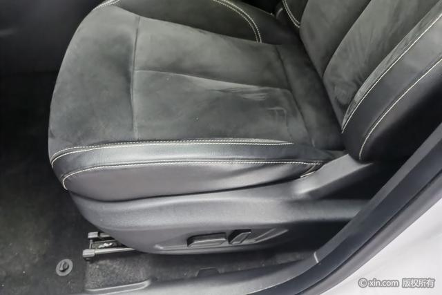 Roewe eRX5 id 3791800 из Китая 18