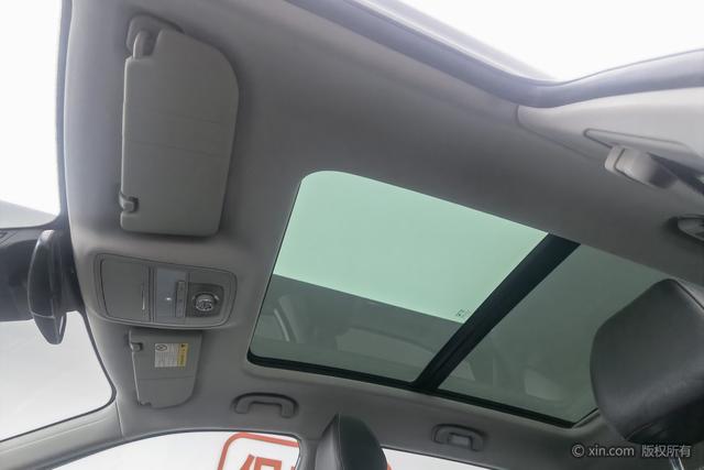 Roewe eRX5 id 3791800 из Китая 22