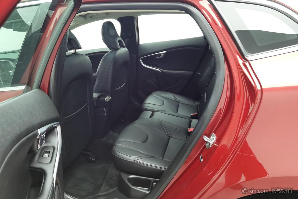 Volvo V40, фото 20