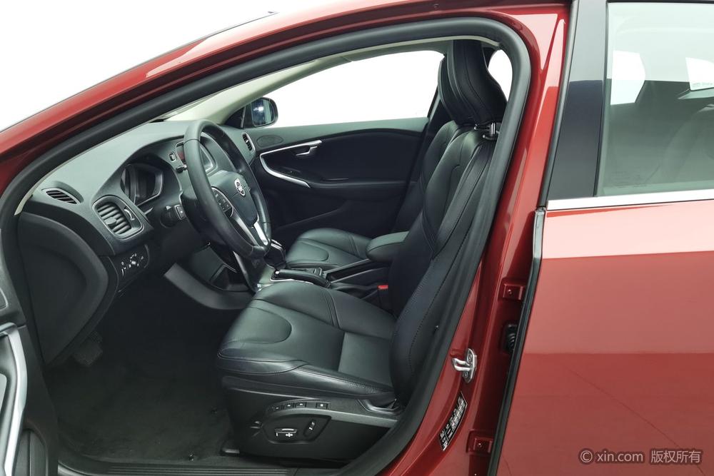 Volvo V40, фото 18