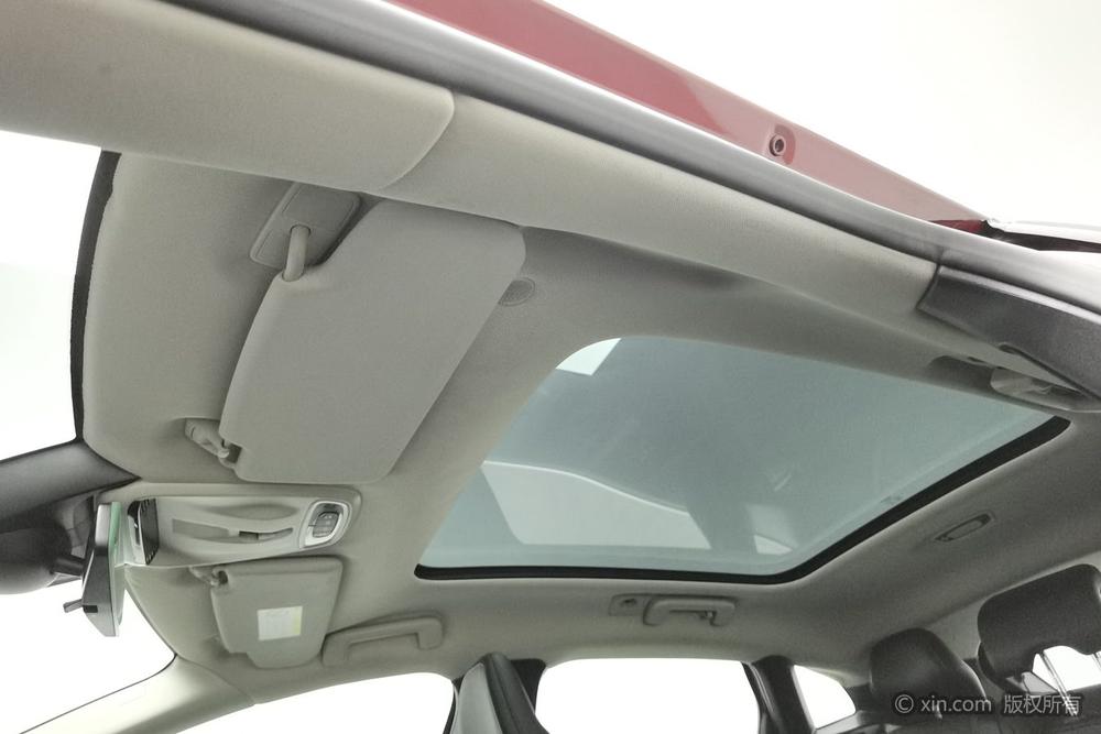 Volvo V40, фото 21